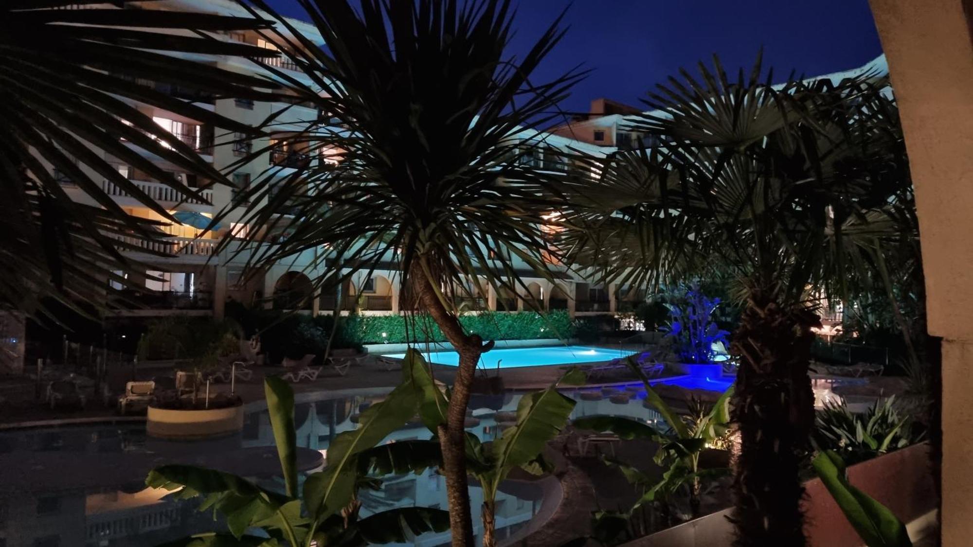 Lovely Holiday Cocoon In Cannes Exterior foto